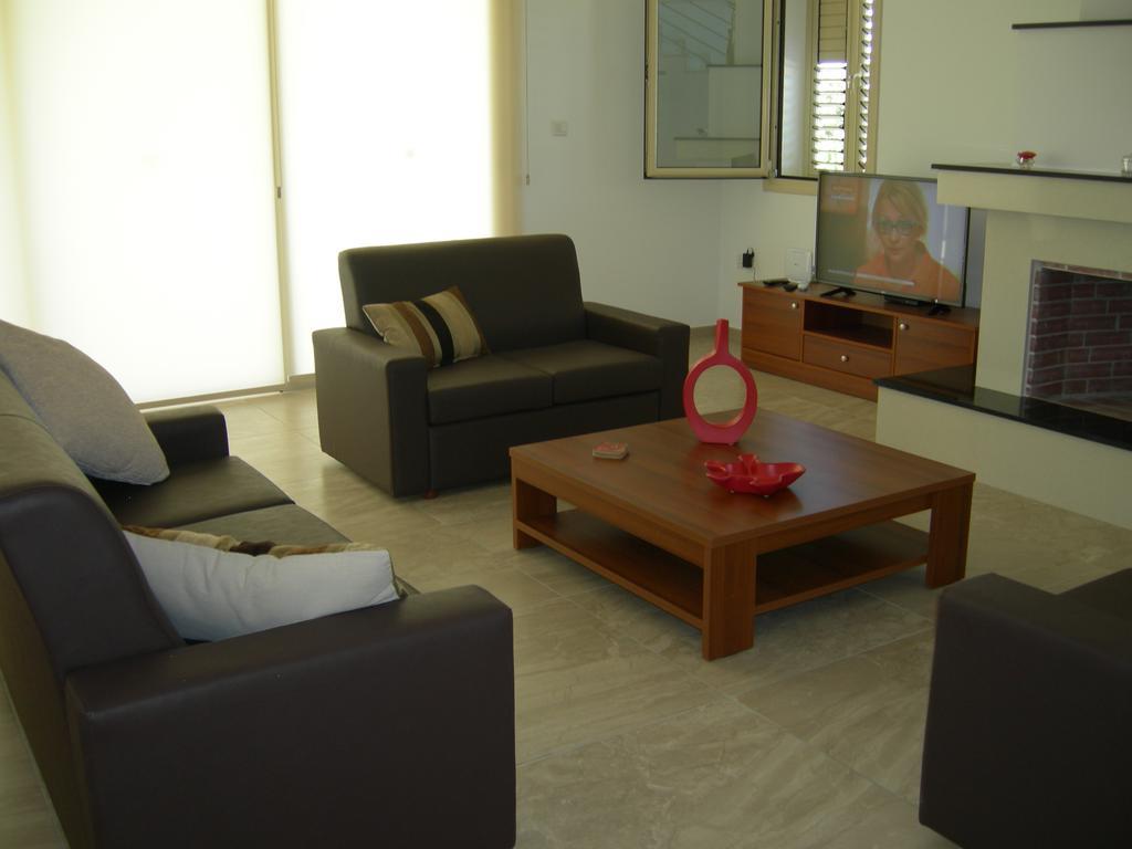 Villa Despoina Paphos Luaran gambar